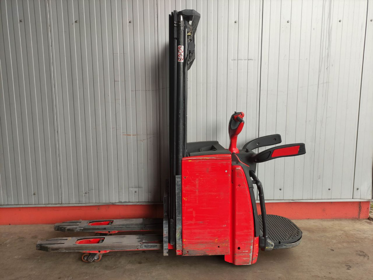 Linde L14 APi - Penumpuk: gambar 1 Linde L14 APi - Penumpuk: gambar 1