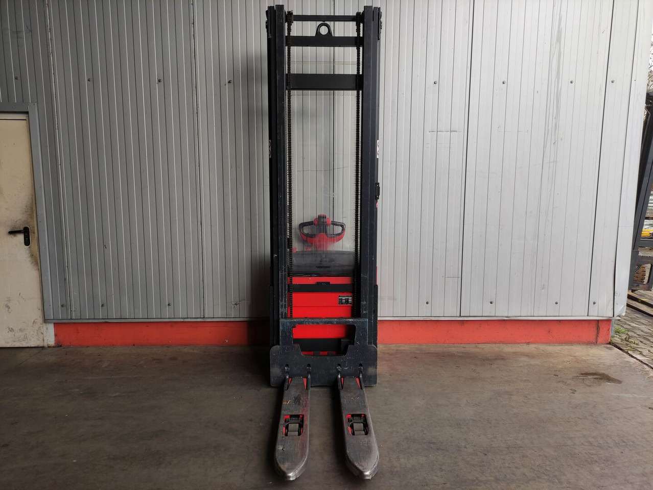 Linde L14i-1173 - Penumpuk: gambar 3 Linde L14i-1173 - Penumpuk: gambar 3