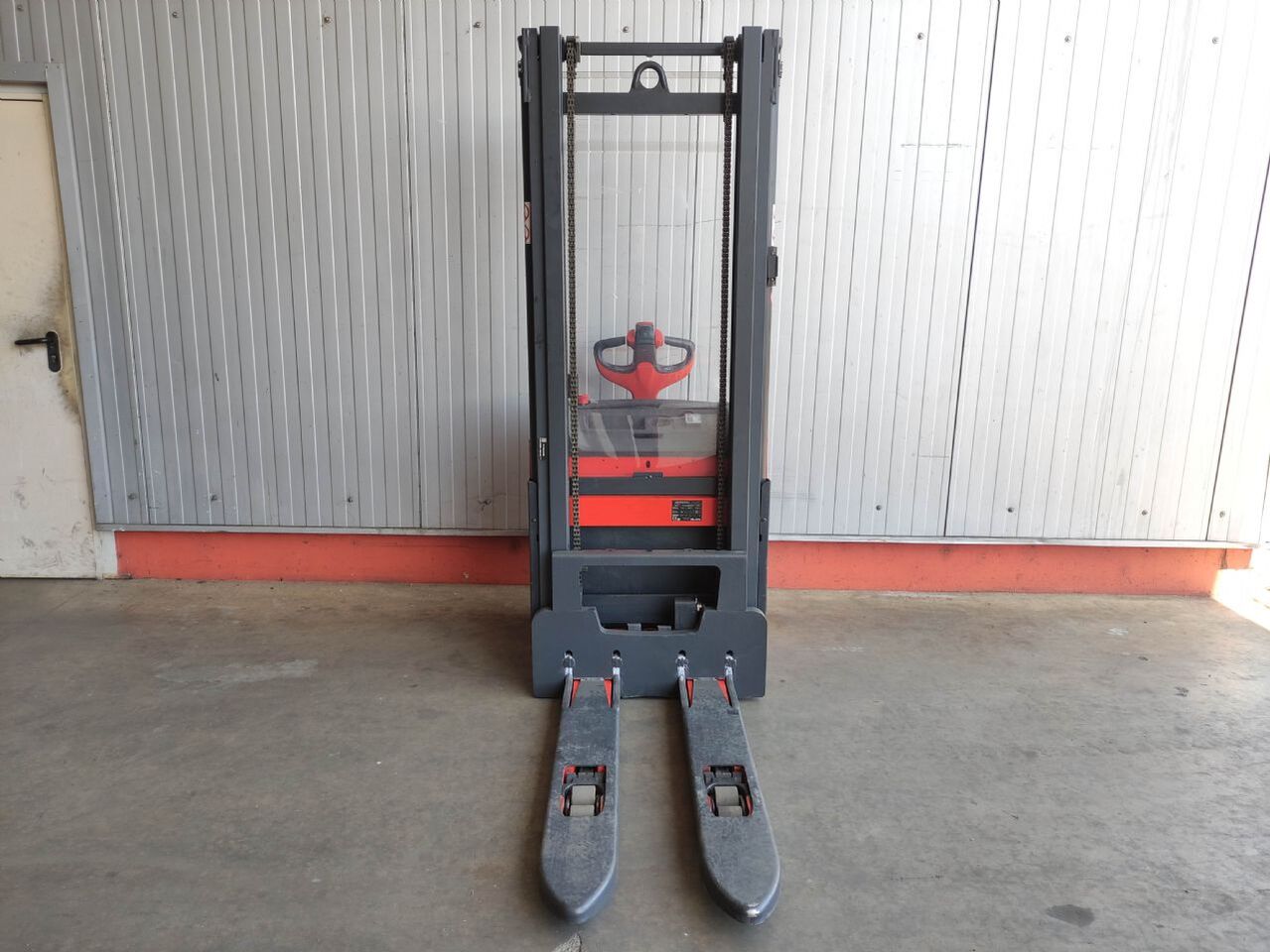 Linde L14i-1173 - Penumpuk: gambar 3 Linde L14i-1173 - Penumpuk: gambar 3