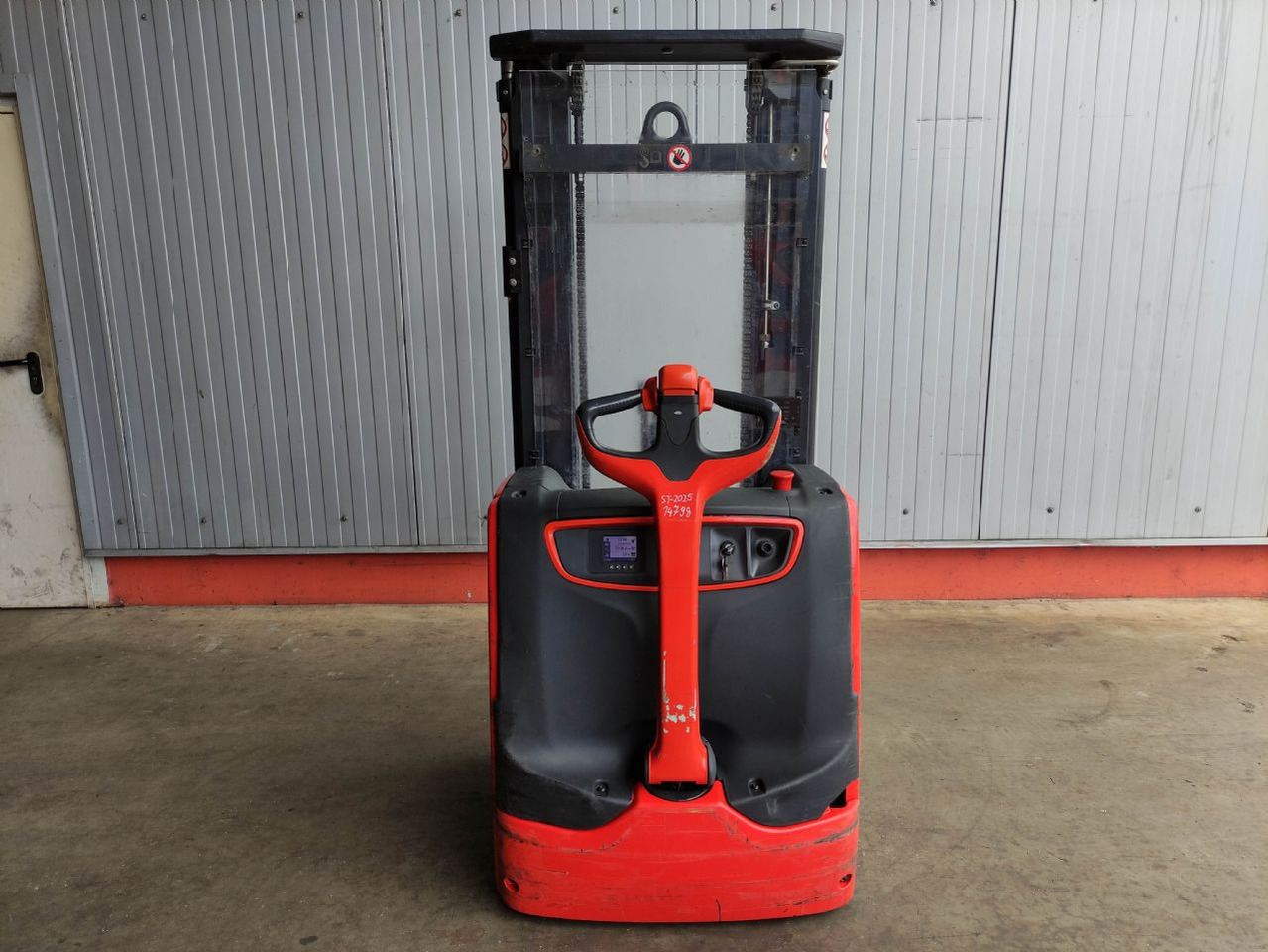 Linde L16-1173 - Penumpuk: gambar 4 Linde L16-1173 - Penumpuk: gambar 4