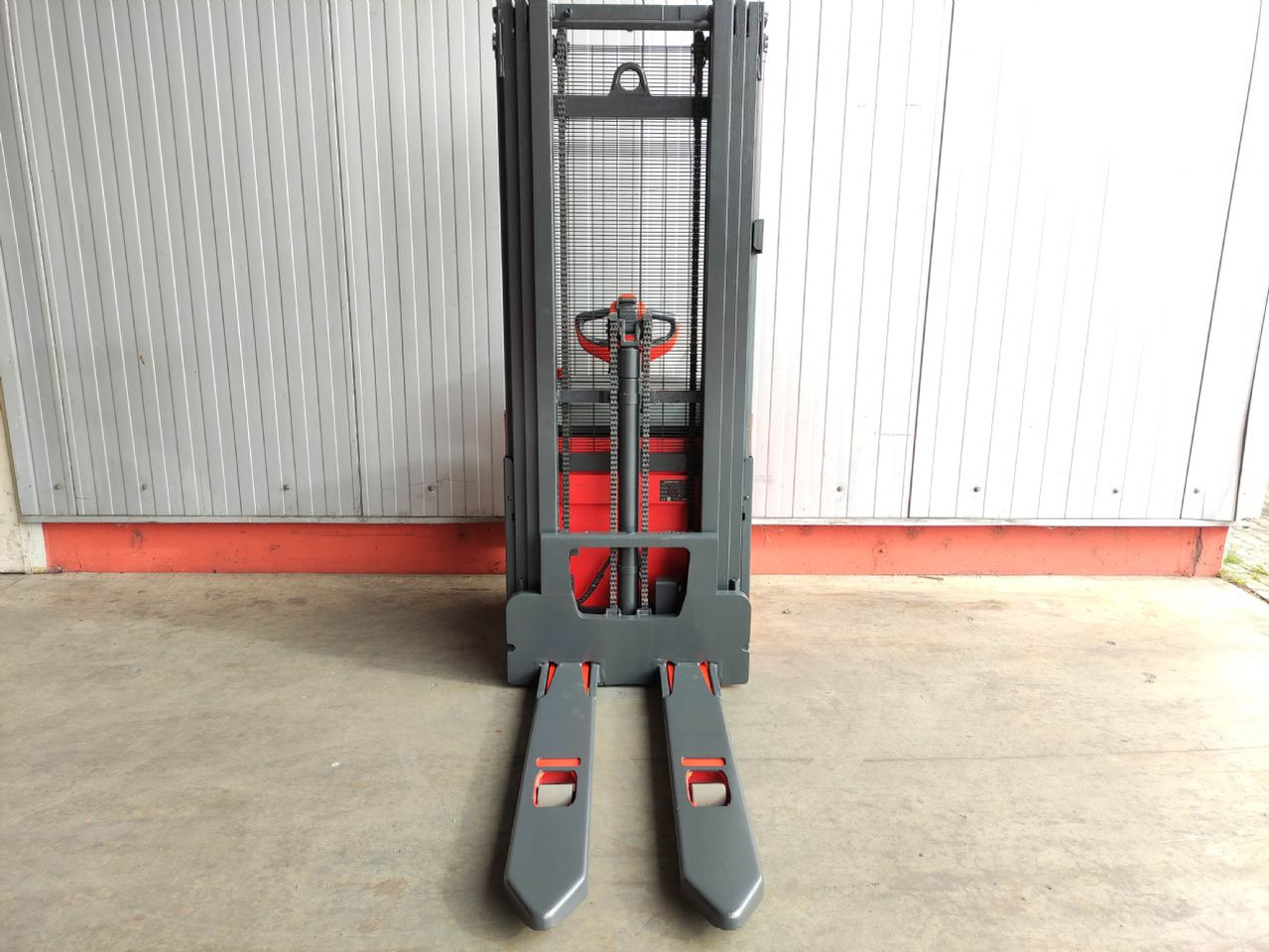 Linde L16-1173 (LACK NEU) - Penumpuk: gambar 3 Linde L16-1173 (LACK NEU) - Penumpuk: gambar 3