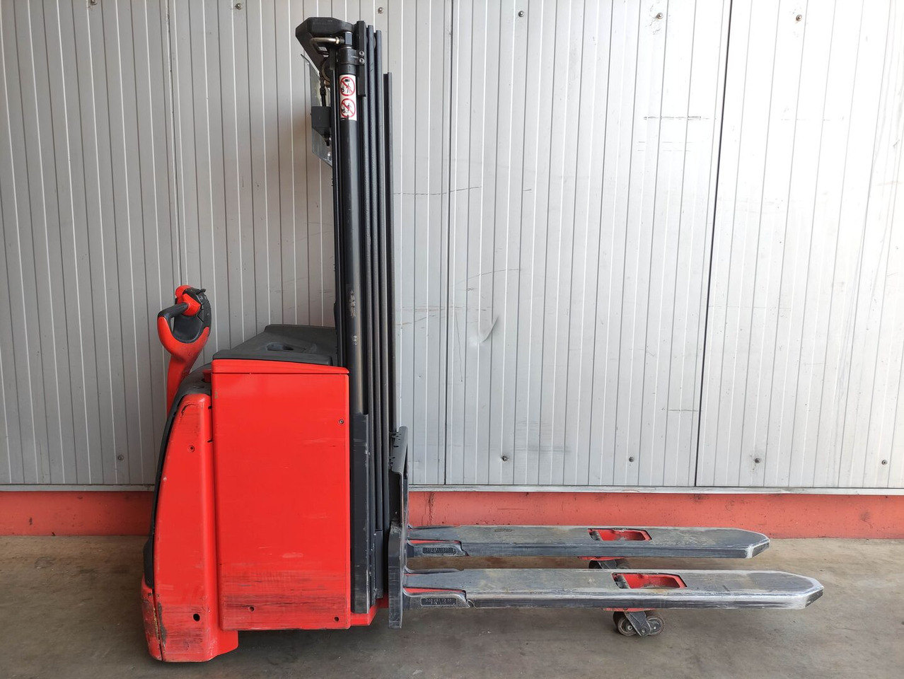Linde L16i-1173 - Penumpuk: gambar 2 Linde L16i-1173 - Penumpuk: gambar 2