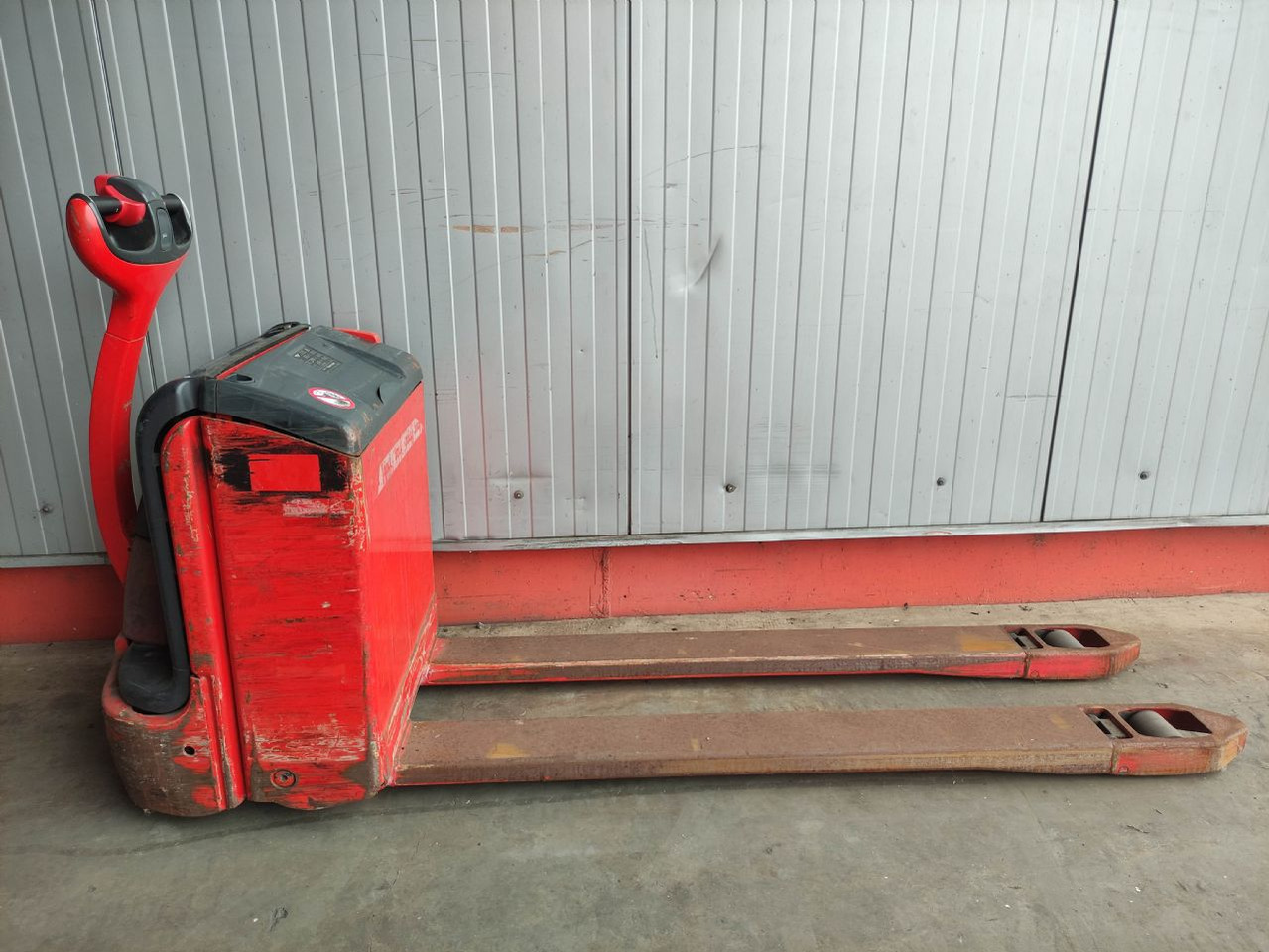 Linde T20-360 - Truk pallet: gambar 2 Linde T20-360 - Truk pallet: gambar 2