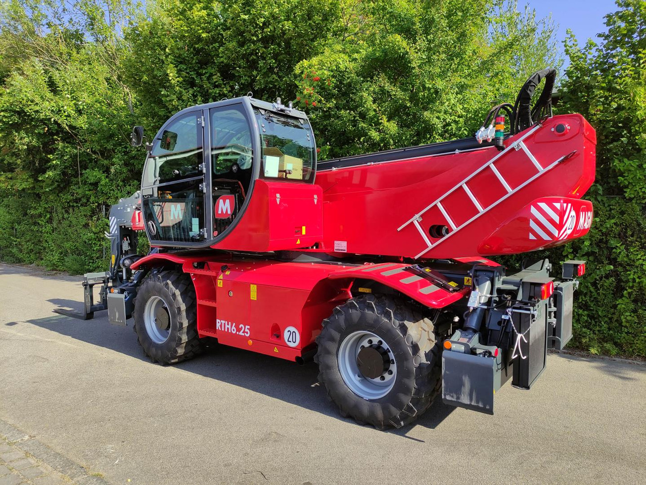 Magni RTH-6.25-360° Rotor - Telehandler: gambar 3 Magni RTH-6.25-360° Rotor - Telehandler: gambar 3