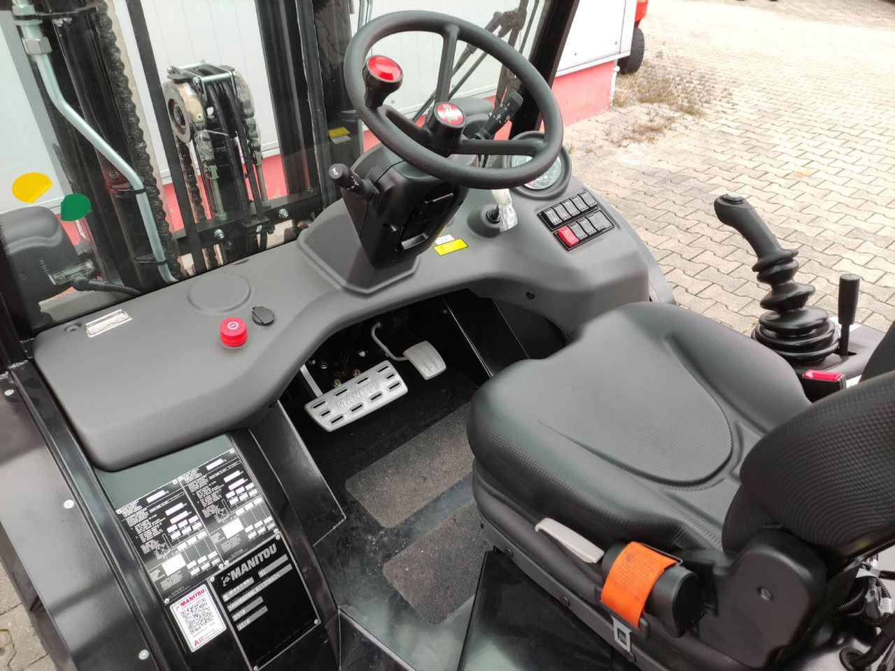 Manitou MC25-4 DK ST5 S1 (NEU) - Forklift medan kasar: gambar 5 Manitou MC25-4 DK ST5 S1 (NEU) - Forklift medan kasar: gambar 5
