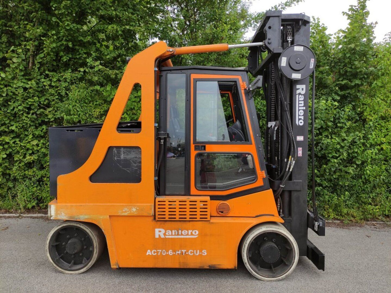 Raniero AC70-6-HT-CU-S - Forklift listrik: gambar 2 Raniero AC70-6-HT-CU-S - Forklift listrik: gambar 2