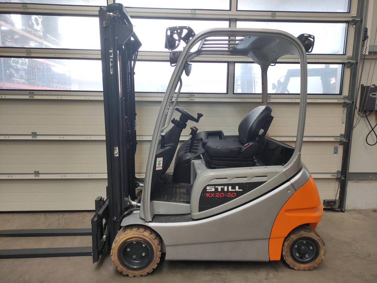 Still RX20-20 P - Forklift listrik: gambar 1 Still RX20-20 P - Forklift listrik: gambar 1