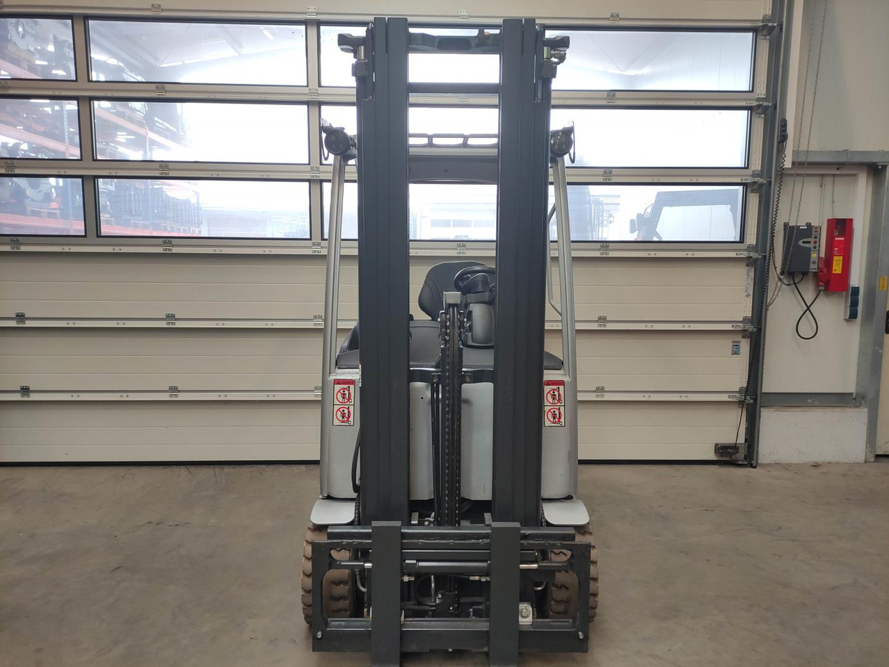 Still RX20-20 P - Forklift listrik: gambar 3 Still RX20-20 P - Forklift listrik: gambar 3