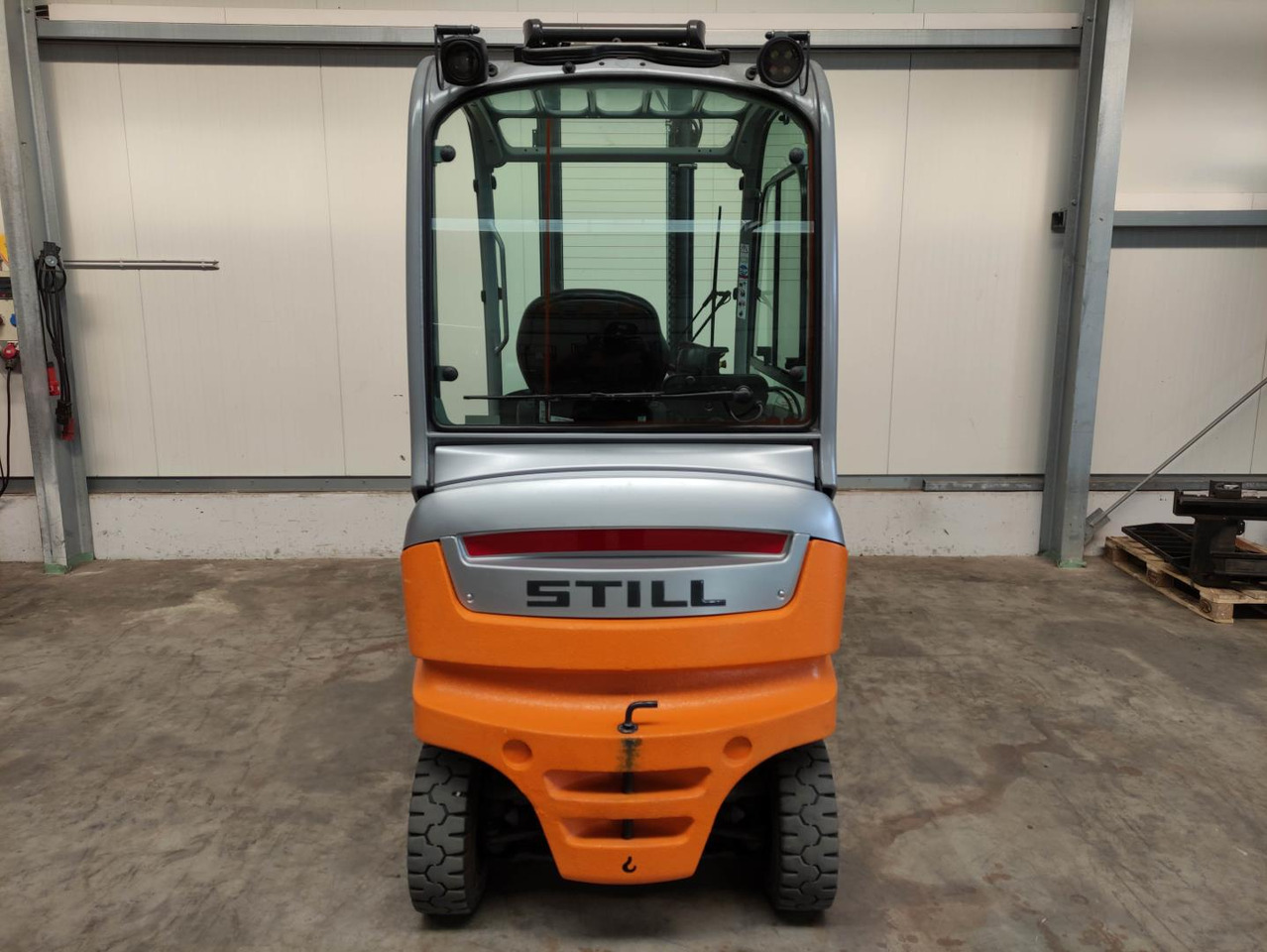 Still RX60-30 - Forklift listrik: gambar 4 Still RX60-30 - Forklift listrik: gambar 4