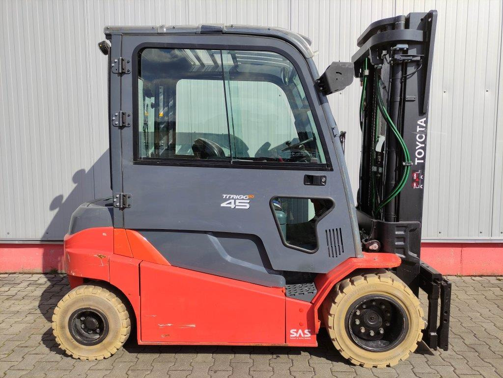 Toyota Traigo 80-8FBMT45 - Forklift listrik: gambar 2 Toyota Traigo 80-8FBMT45 - Forklift listrik: gambar 2