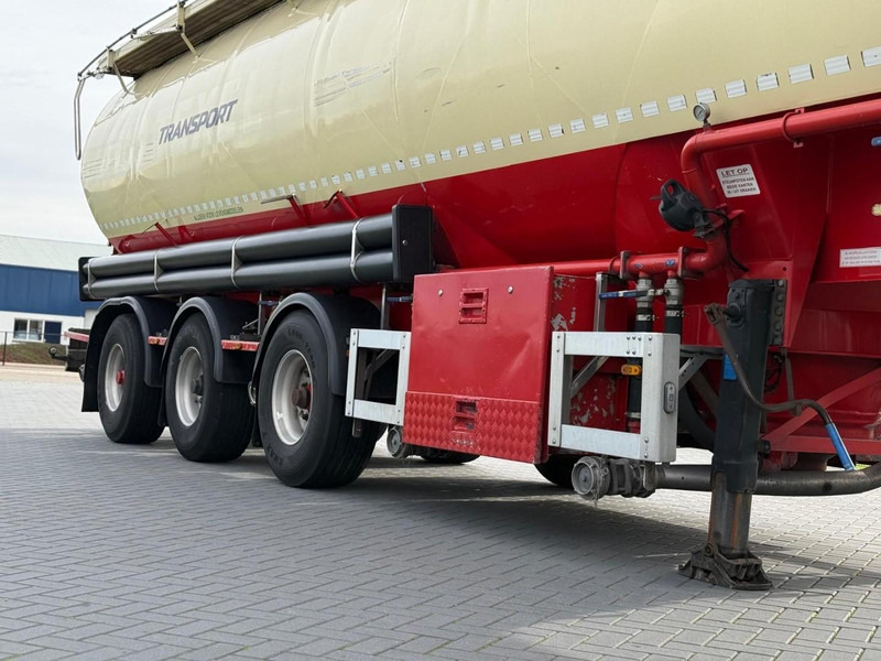 Feldbinder EUT 59.3 4 KAMER, STUURAS, 3 X 10 TONS ASSEN, 59 KUUB. - Semi-trailer tangki: gambar 3 Feldbinder EUT 59.3 4 KAMER, STUURAS, 3 X 10 TONS ASSEN, 59 KUUB. - Semi-trailer tangki: gambar 3