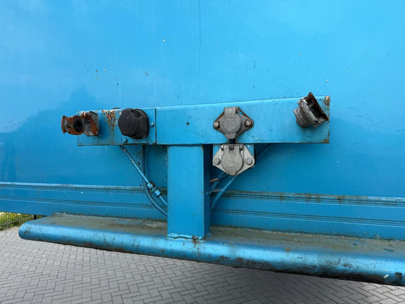 Floor FLO 12 202A 2 ASSEN, LAADKLEP. - Semi-trailer kotak tertutup: gambar 2 Floor FLO 12 202A 2 ASSEN, LAADKLEP. - Semi-trailer kotak tertutup: gambar 2