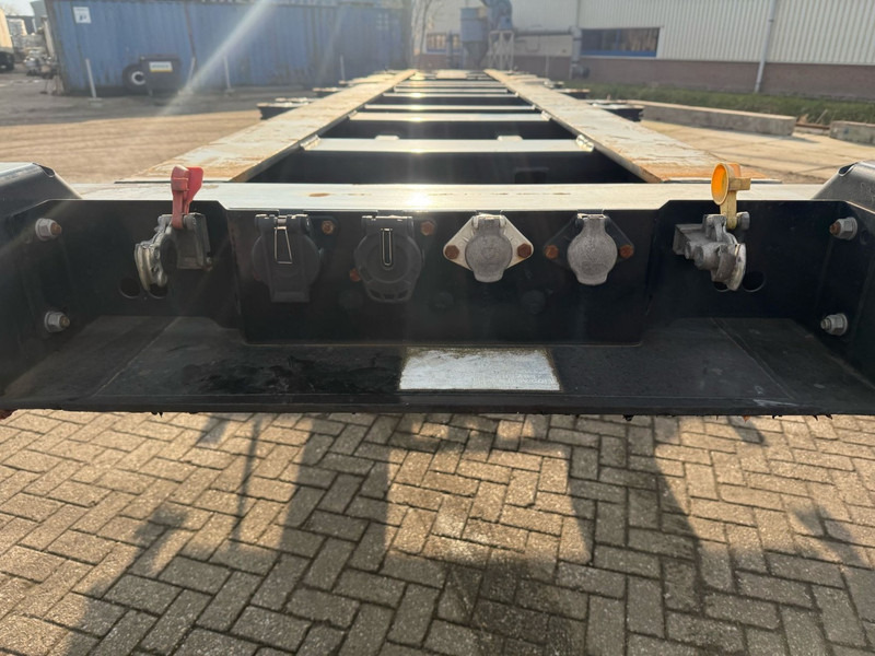 Kögel PORT 40 SIMPLEX 20 CONTAINER CHASSIS, NL TRAILER, 2020 - Semi-trailer pengangkut mobil: gambar 4 Kögel PORT 40 SIMPLEX 20 CONTAINER CHASSIS, NL TRAILER, 2020 - Semi-trailer pengangkut mobil: gambar 4