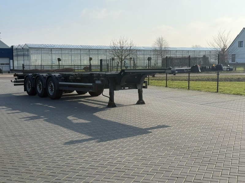 Kögel PORT 40 SIMPLEX 20 CONTAINER CHASSIS, NL TRAILER, 2020, NIEUWE APK. - Semi-trailer pengangkut mobil: gambar 1 Kögel PORT 40 SIMPLEX 20 CONTAINER CHASSIS, NL TRAILER, 2020, NIEUWE APK. - Semi-trailer pengangkut mobil: gambar 1