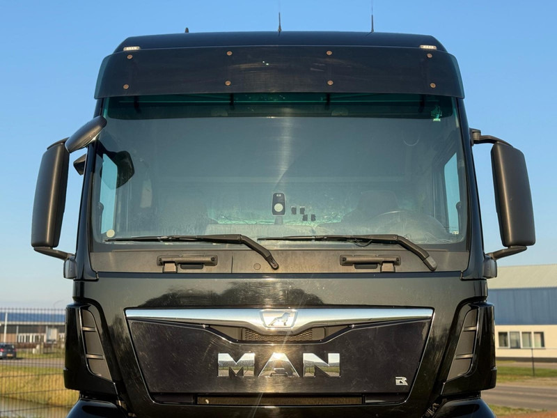 MAN TGX 18.440 NL TRUCK, ALCOA WHEELS, 2X TANK. - Tractor head: gambar 4 MAN TGX 18.440 NL TRUCK, ALCOA WHEELS, 2X TANK. - Tractor head: gambar 4