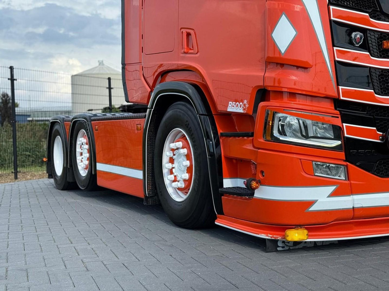 Scania R500 SHOWTRUCK, VOLLUCHT, PTO/HYDRAULIEK, RETARDER, 6X2/4. - Tractor head: gambar 5 Scania R500 SHOWTRUCK, VOLLUCHT, PTO/HYDRAULIEK, RETARDER, 6X2/4. - Tractor head: gambar 5