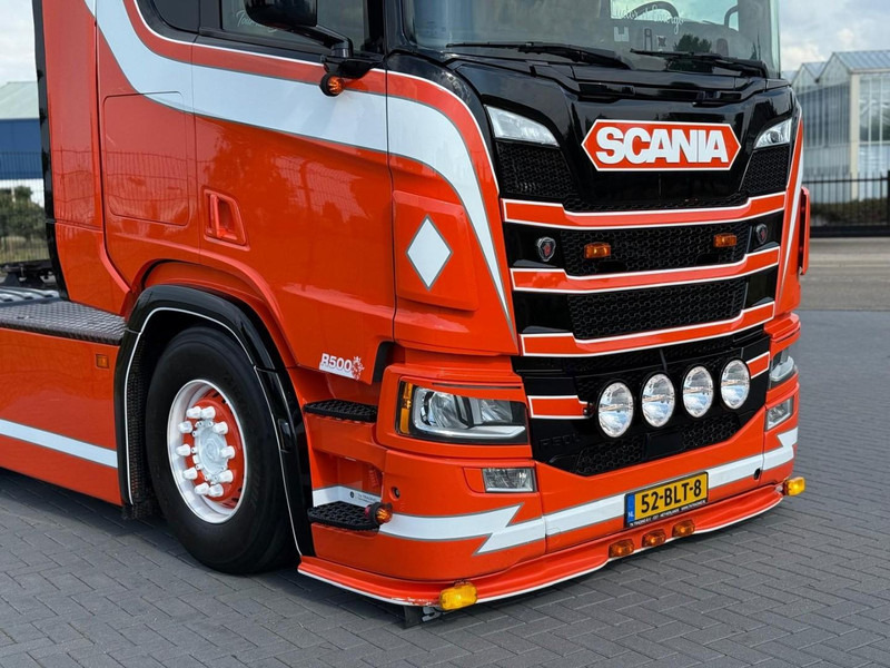 Scania R500 SHOWTRUCK, VOLLUCHT, PTO/HYDRAULIEK, RETARDER, 6X2/4. - Tractor head: gambar 2 Scania R500 SHOWTRUCK, VOLLUCHT, PTO/HYDRAULIEK, RETARDER, 6X2/4. - Tractor head: gambar 2
