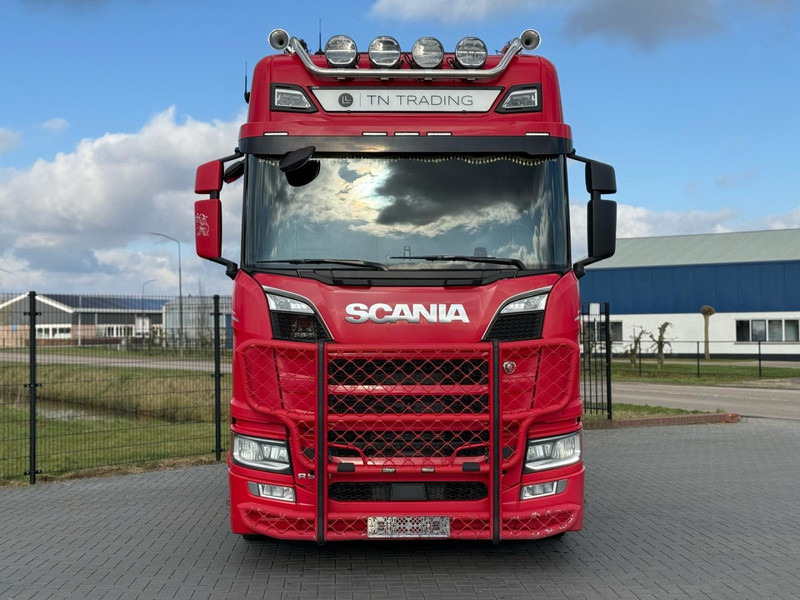 Scania R520 V8 NGS VOLLUCHT, LEER, BULLBAR, ZONDER EGR, BOOGIE. - Tractor head: gambar 4 Scania R520 V8 NGS VOLLUCHT, LEER, BULLBAR, ZONDER EGR, BOOGIE. - Tractor head: gambar 4