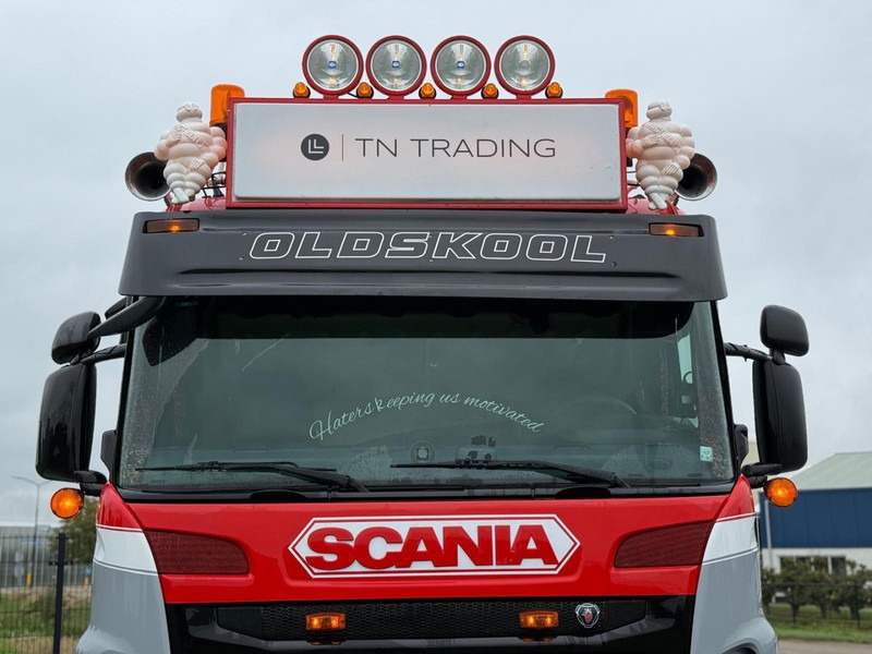 Scania R560 V8 SHOW, TOP, LEREN STOELEN, RETARDER, HANDGESCHAKELD. - Tractor head: gambar 4 Scania R560 V8 SHOW, TOP, LEREN STOELEN, RETARDER, HANDGESCHAKELD. - Tractor head: gambar 4