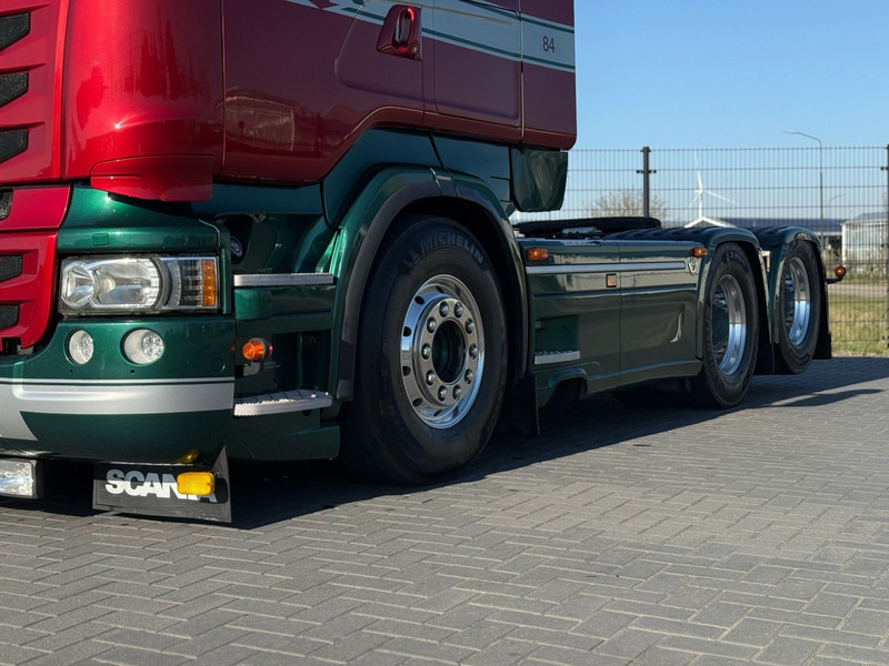 Scania R560 V8 SHOW TRUCK, INTERIOR, FULL AIR, LIKE NEW. - Tractor head: gambar 5 Scania R560 V8 SHOW TRUCK, INTERIOR, FULL AIR, LIKE NEW. - Tractor head: gambar 5