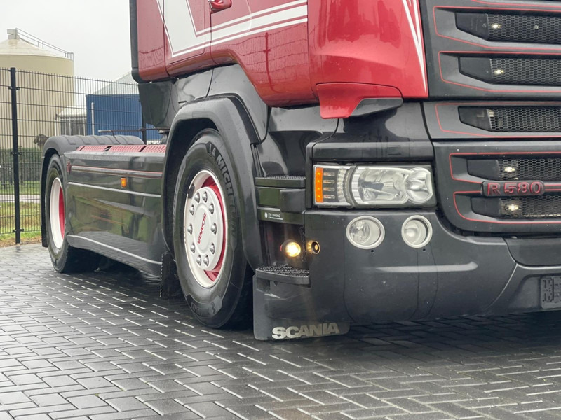 Scania R580 V8 SILVER GRIFFIN 66/100, LIMITED EDITION, FULL AIR, RETARDER. - Tractor head: gambar 3 Scania R580 V8 SILVER GRIFFIN 66/100, LIMITED EDITION, FULL AIR, RETARDER. - Tractor head: gambar 3
