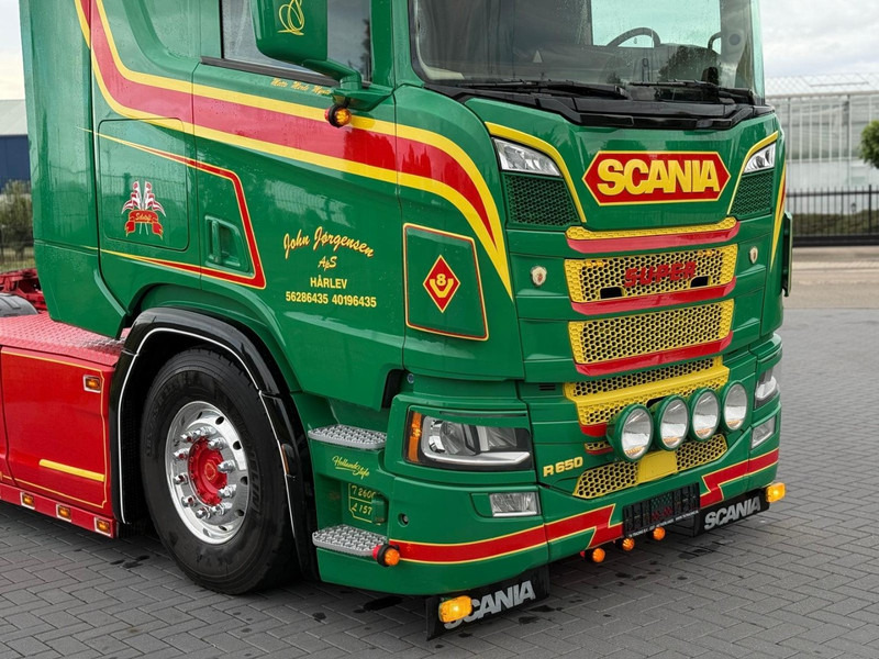 Scania R650 V8 SHOWTRUCK, VOLLUCHT, RETARDER, AUDIO, HYDRAULIEK, COMPLEET VOL. - Tractor head: gambar 2 Scania R650 V8 SHOWTRUCK, VOLLUCHT, RETARDER, AUDIO, HYDRAULIEK, COMPLEET VOL. - Tractor head: gambar 2