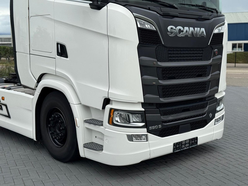 Scania S590 V8 NGS FULL AIR, PARK COOL, RETARDER, 2 TANKS. - Tractor head: gambar 5 Scania S590 V8 NGS FULL AIR, PARK COOL, RETARDER, 2 TANKS. - Tractor head: gambar 5