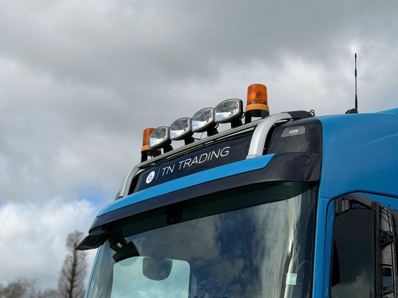 Volvo FH 13.460 ADR, ALCOAS, VOL SPOILER, 2 TANKS. - Tractor head: gambar 2 Volvo FH 13.460 ADR, ALCOAS, VOL SPOILER, 2 TANKS. - Tractor head: gambar 2