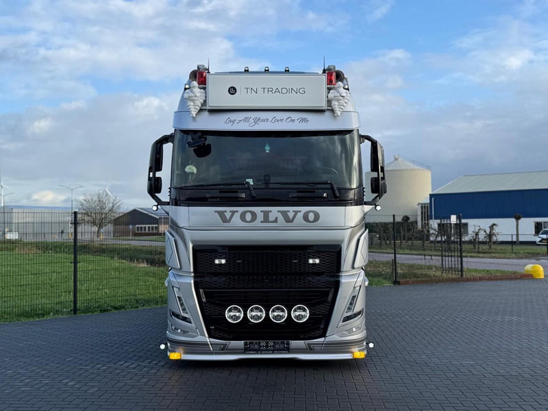 Volvo FH 13.460XL SHOW, ALCOA, INTERIEUR, ALS NIEUW, PUSHER, TOP. - Tractor head: gambar 3 Volvo FH 13.460XL SHOW, ALCOA, INTERIEUR, ALS NIEUW, PUSHER, TOP. - Tractor head: gambar 3