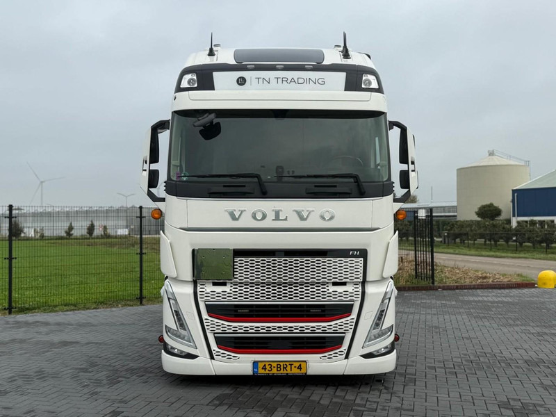 Volvo FH 13.460XL Turbocompound, leer, vollucht, 2 tanks, dubbel glas, vol spoiler. - Tractor head: gambar 3 Volvo FH 13.460XL Turbocompound, leer, vollucht, 2 tanks, dubbel glas, vol spoiler. - Tractor head: gambar 3