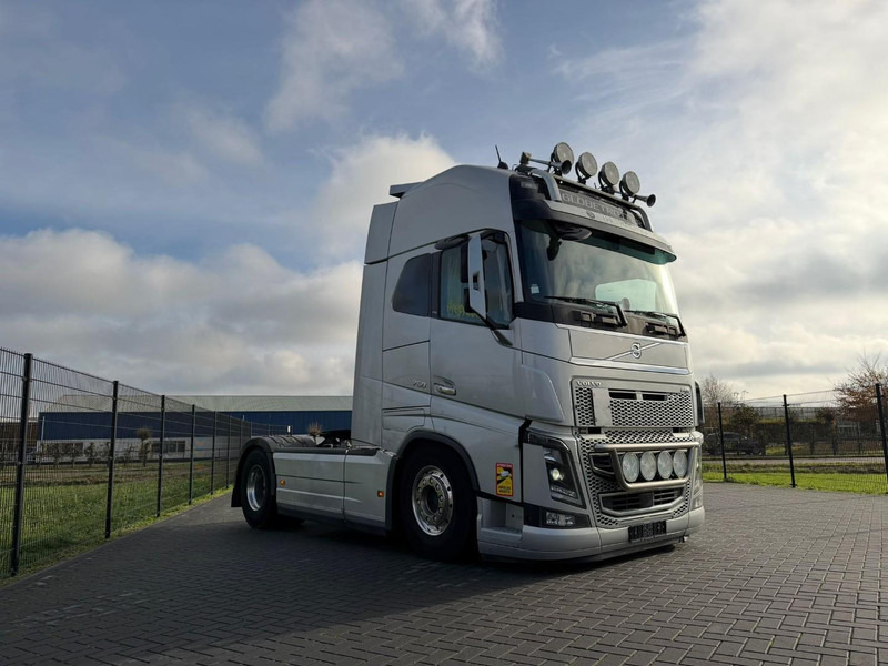 Volvo FH 16.750 XL, EURO 6D, VOLLUCHT, RETARDER, ALCOA, HYDRAULIEK, LEER, PTO. - Tractor head: gambar 1 Volvo FH 16.750 XL, EURO 6D, VOLLUCHT, RETARDER, ALCOA, HYDRAULIEK, LEER, PTO. - Tractor head: gambar 1