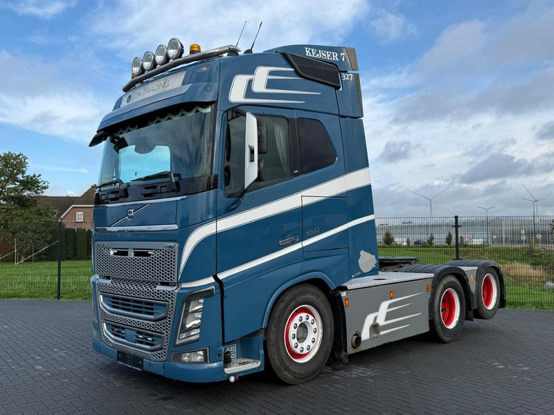 Volvo FH16.650 VOLLUCHT, HYDRAULIEK, SHOW INTERIEUR, DYNAMIC STEERING. - Tractor head: gambar 5 Volvo FH16.650 VOLLUCHT, HYDRAULIEK, SHOW INTERIEUR, DYNAMIC STEERING. - Tractor head: gambar 5