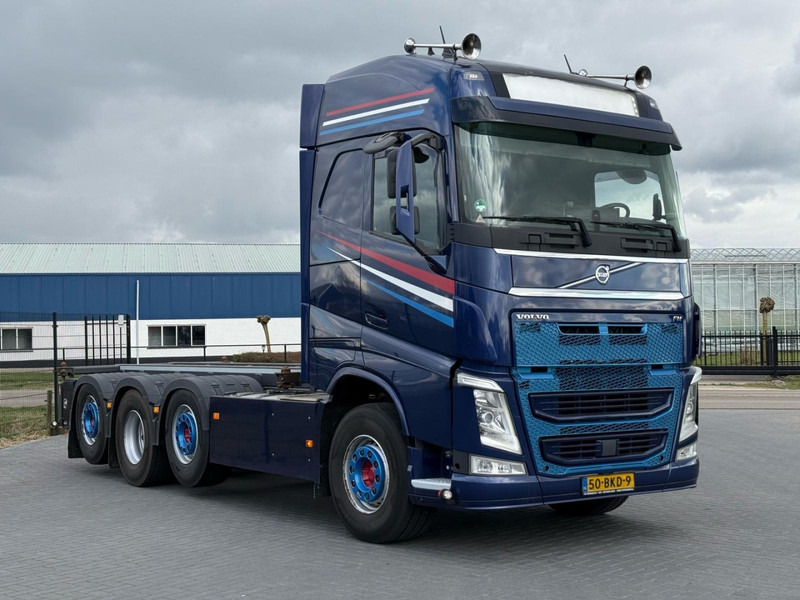 Volvo FH 13.500 DYNAMIC STEERING, DUAL CLUTCH, ACC, 3X CAMERA, ACC. - Pengangkut kontainer/ Container truck: gambar 1 Volvo FH 13.500 DYNAMIC STEERING, DUAL CLUTCH, ACC, 3X CAMERA, ACC. - Pengangkut kontainer/ Container truck: gambar 1