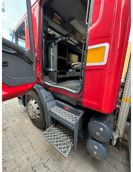 Truk pemadam kebakaran Scania 124G: gambar 13
