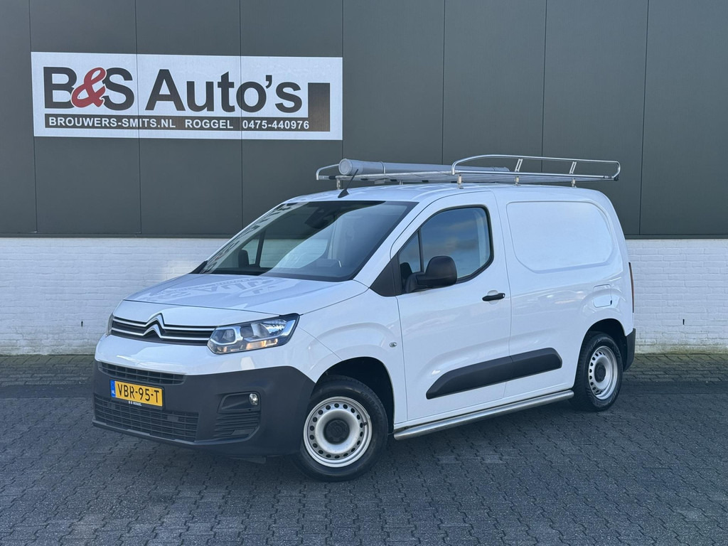 Citroën Berlingo-1.6 BlueHDI Club Airco Cruise Carplay Trekhaak Imperiaal Pdc - Van kecil: gambar 1 Citroën Berlingo-1.6 BlueHDI Club Airco Cruise Carplay Trekhaak Imperiaal Pdc - Van kecil: gambar 1
