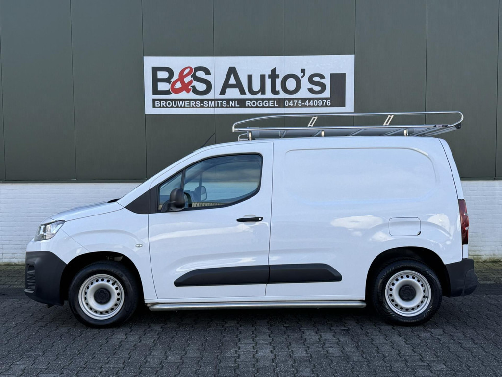Citroën Berlingo-1.6 BlueHDI Club Airco Cruise Carplay Trekhaak Imperiaal Pdc - Van kecil: gambar 5 Citroën Berlingo-1.6 BlueHDI Club Airco Cruise Carplay Trekhaak Imperiaal Pdc - Van kecil: gambar 5