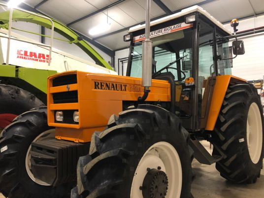 Renault 681-4S Tracteur - Traktor: gambar 2 Renault 681-4S Tracteur - Traktor: gambar 2