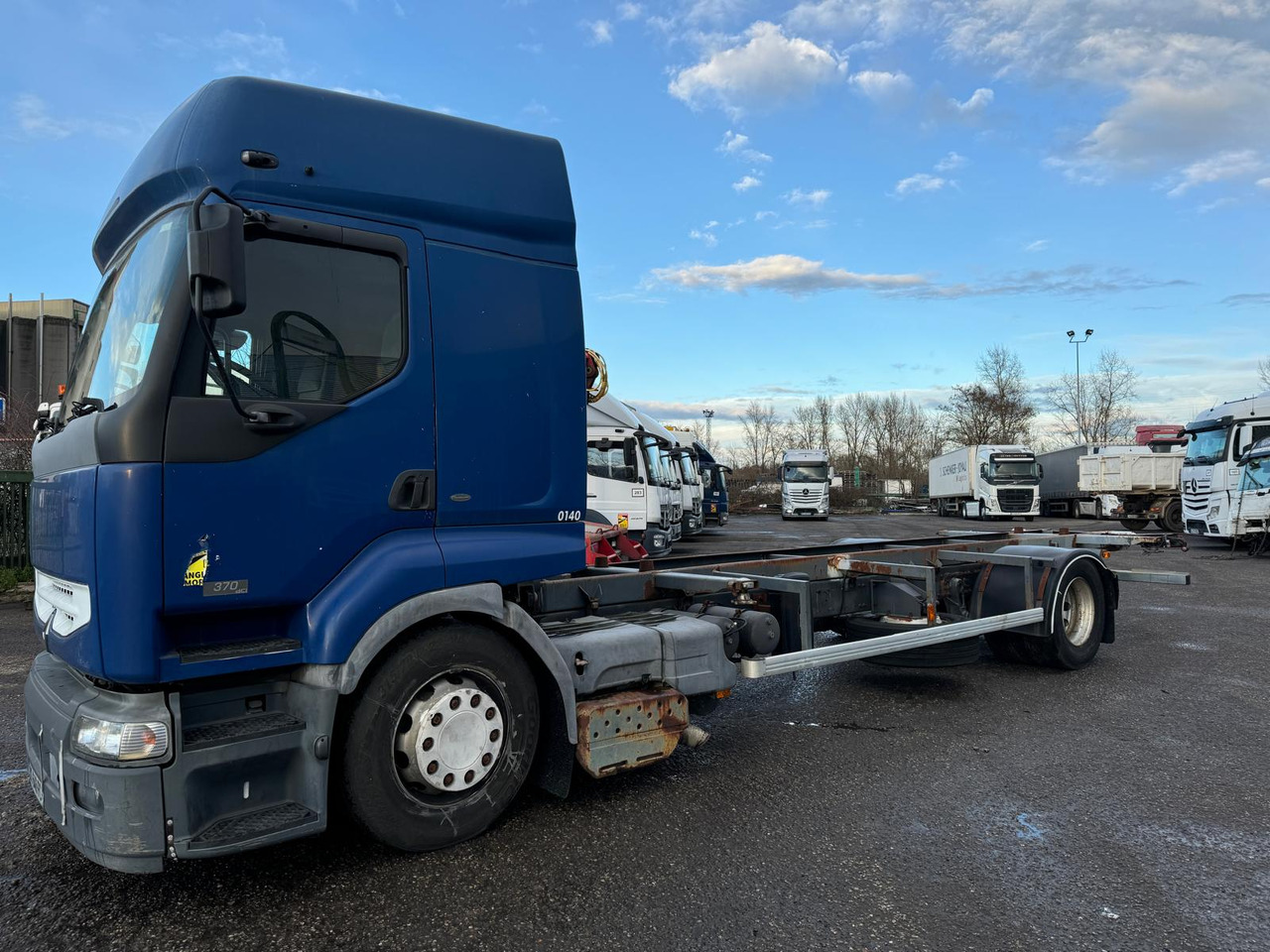 RENAULT 370 DCI - Truk: gambar 2 RENAULT 370 DCI - Truk: gambar 2