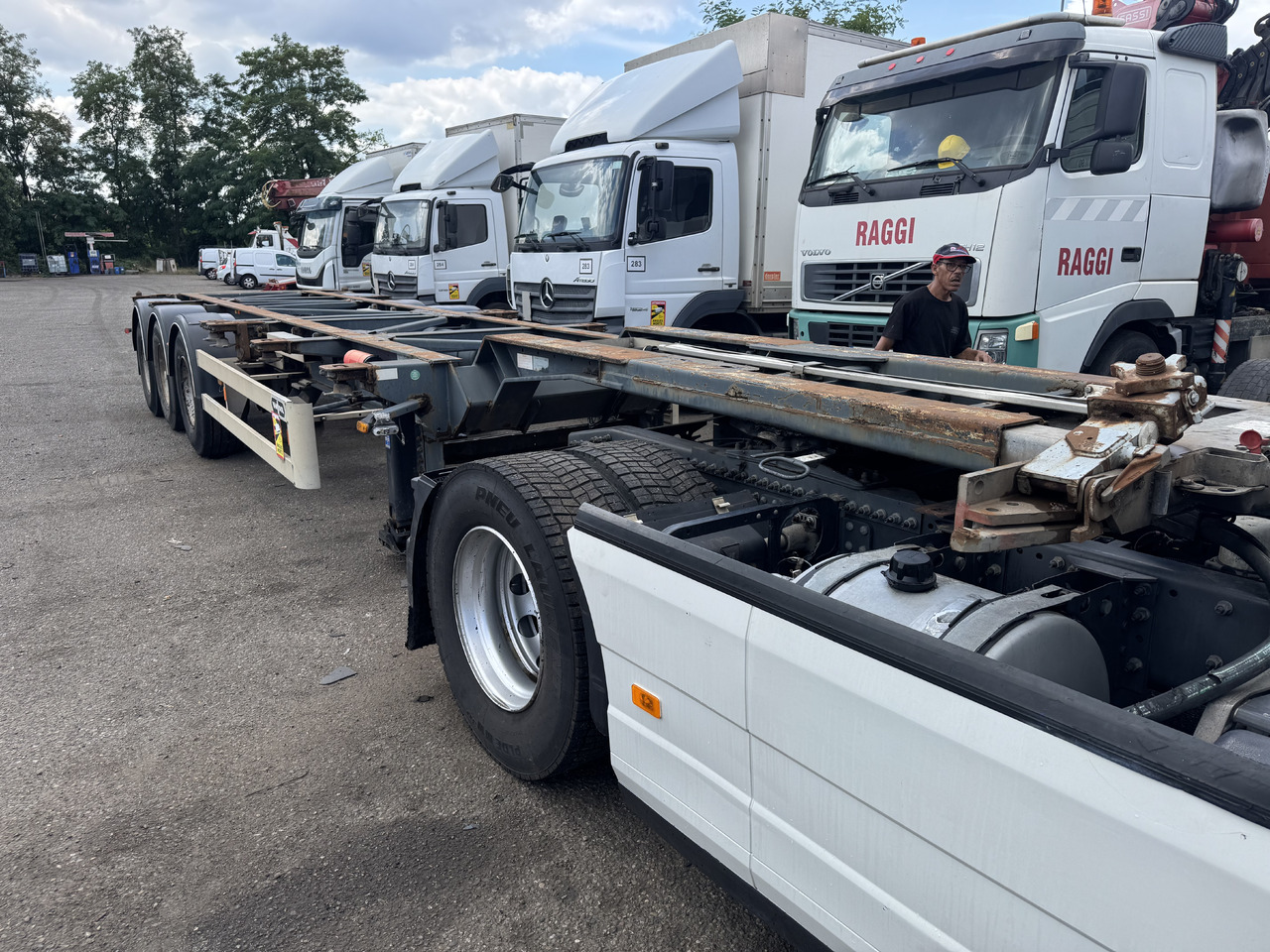 VAN HOOL Porte containers - Semi-trailer pengangkut mobil: gambar 3 VAN HOOL Porte containers - Semi-trailer pengangkut mobil: gambar 3