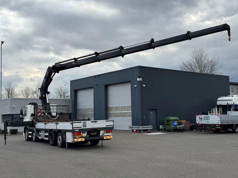 DAF CF 85.360 8x2*6 HIAB 42T/m Crane - Truk derek: gambar 3 DAF CF 85.360 8x2*6 HIAB 42T/m Crane - Truk derek: gambar 3