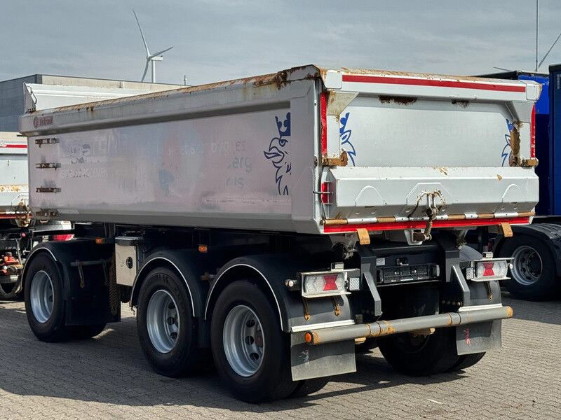 Istrail Kipper / SAF-Disc / Lift-as - Trailer jungkit: gambar 4 Istrail Kipper / SAF-Disc / Lift-as - Trailer jungkit: gambar 4