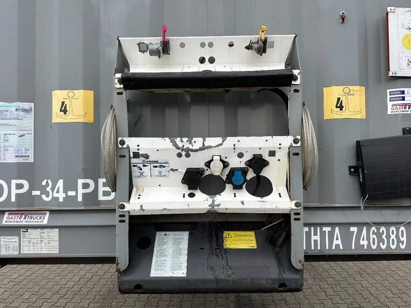 Krone SD Schuifzeil -Dak / SAF-Disc / Apk - Semi-trailer dengan terpal samping: gambar 5 Krone SD Schuifzeil -Dak / SAF-Disc / Apk - Semi-trailer dengan terpal samping: gambar 5