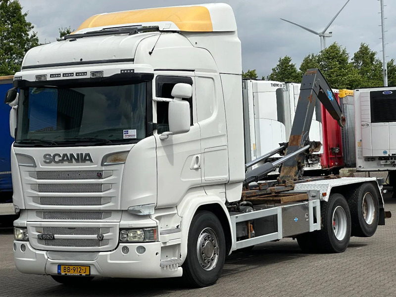 Scania R520 V8 6x2 Haakarm 20T Retarder Euro 6 - Hook lift: gambar 1 Scania R520 V8 6x2 Haakarm 20T Retarder Euro 6 - Hook lift: gambar 1