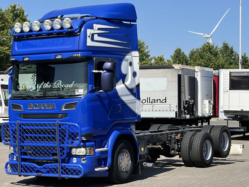 Scania R580 V8 6X2 Chassis WB 4.70mtr Retarder Topline Euro 6 - Truk sasis: gambar 1 Scania R580 V8 6X2 Chassis WB 4.70mtr Retarder Topline Euro 6 - Truk sasis: gambar 1