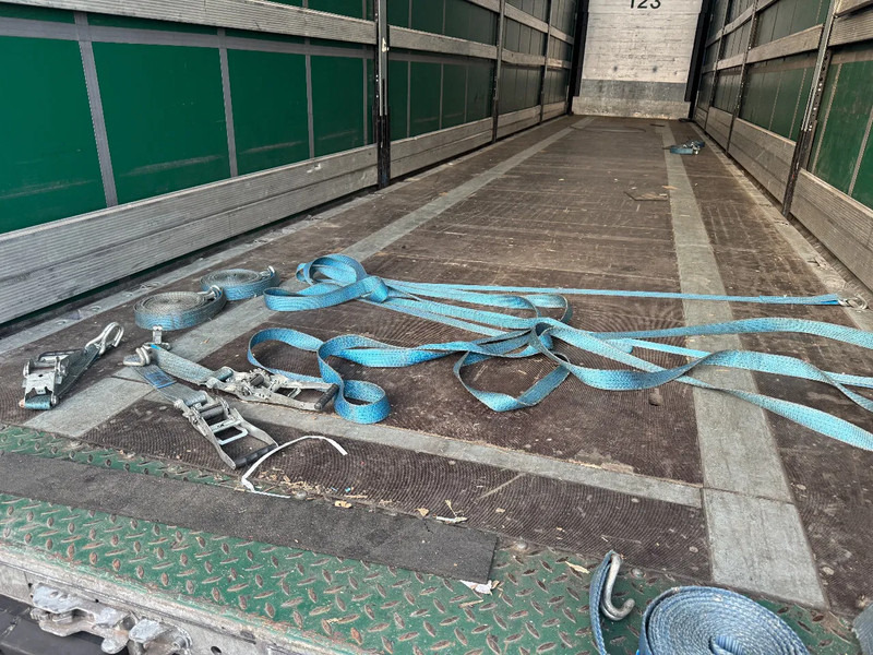 Schmitz Cargobull Schuifzeil -Dak / Coil 9mtr / Rotos DISC / Apk! - Semi-trailer dengan terpal samping: gambar 5 Schmitz Cargobull Schuifzeil -Dak / Coil 9mtr / Rotos DISC / Apk! - Semi-trailer dengan terpal samping: gambar 5