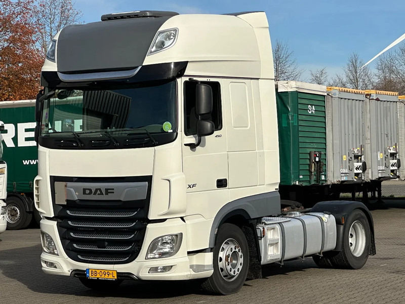 DAF XF 450 Super Space Cab Euro 6 - Tractor head: gambar 1 DAF XF 450 Super Space Cab Euro 6 - Tractor head: gambar 1
