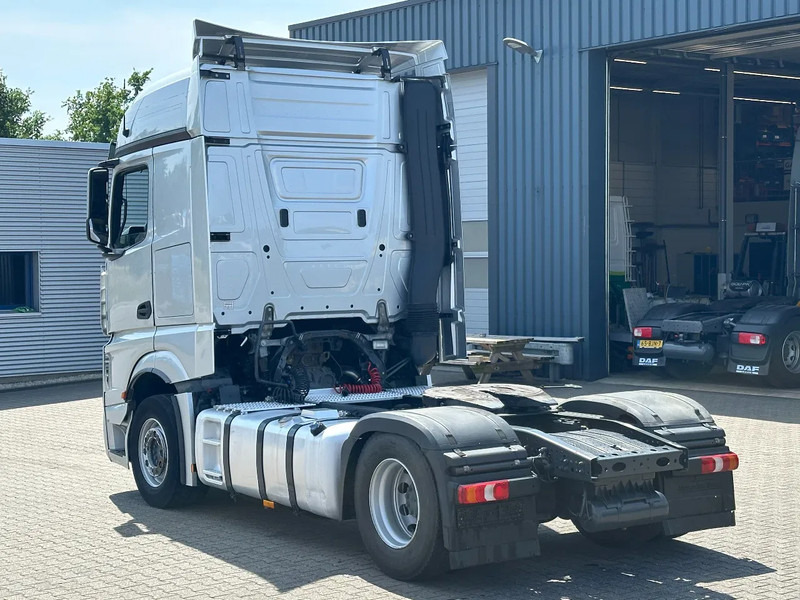 Mercedes-Benz Actros 1945 4x2 Big Space Euro 6 - Tractor head: gambar 4 Mercedes-Benz Actros 1945 4x2 Big Space Euro 6 - Tractor head: gambar 4