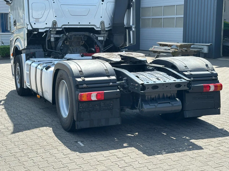 Mercedes-Benz Actros 1945 4x2 Big Space Euro 6 - Tractor head: gambar 5 Mercedes-Benz Actros 1945 4x2 Big Space Euro 6 - Tractor head: gambar 5