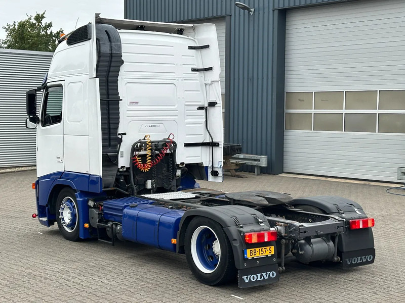 Volvo FH 400 Globe XL Mega / Full Air / 2 Tank / Euro 5 - Tractor head: gambar 4 Volvo FH 400 Globe XL Mega / Full Air / 2 Tank / Euro 5 - Tractor head: gambar 4