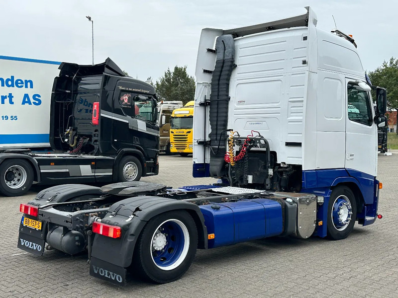 Volvo FH 400 Globe XL Mega / Full Air / 2 Tank / Euro 5 - Tractor head: gambar 3 Volvo FH 400 Globe XL Mega / Full Air / 2 Tank / Euro 5 - Tractor head: gambar 3
